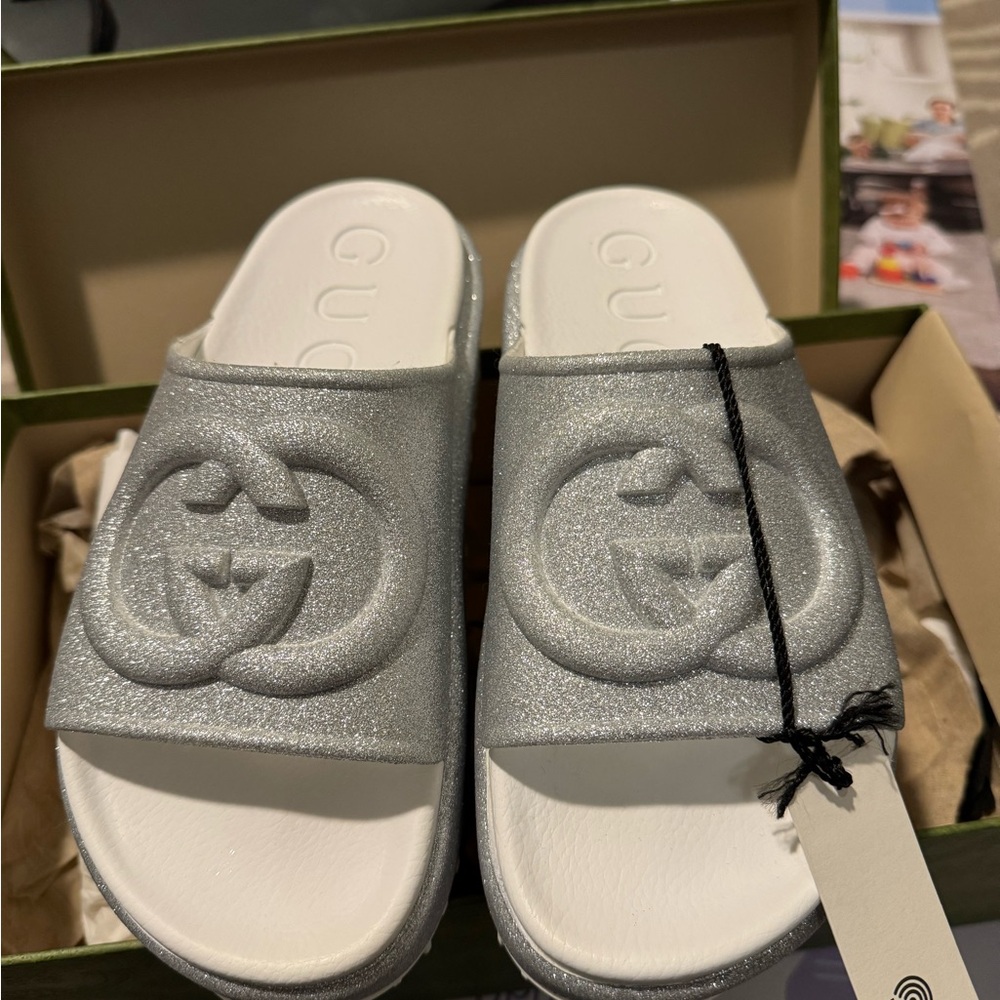 Gucci interlocking slides glitter
